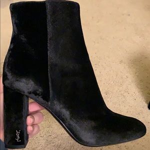 NWB Saint Laurent YSL black velvet LouLou bootie